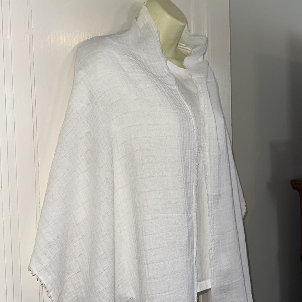 Jewel Toffier double layer crinkle cloth cotton wrap or shawl - Picture 4 of 8